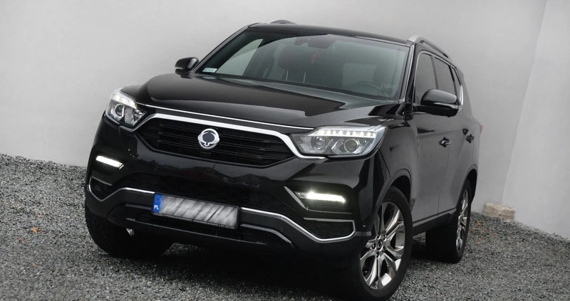 SsangYong REXTON cena 99999 przebieg: 102000, rok produkcji 2018 z Jarocin małe 781